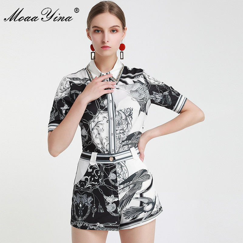 

Fashion Designer Set Spring Summer WomenShort sleeve Beaded Vintage Print Shirt Tops+Shorts Two-piece suit 210524, Black
