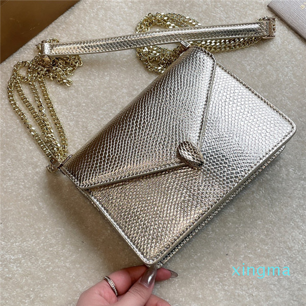 

High-end luxury design gold women's shoulder bag Elegant grain leather Envelope bags with classic Snake head buckle lady handbag, Silver gold