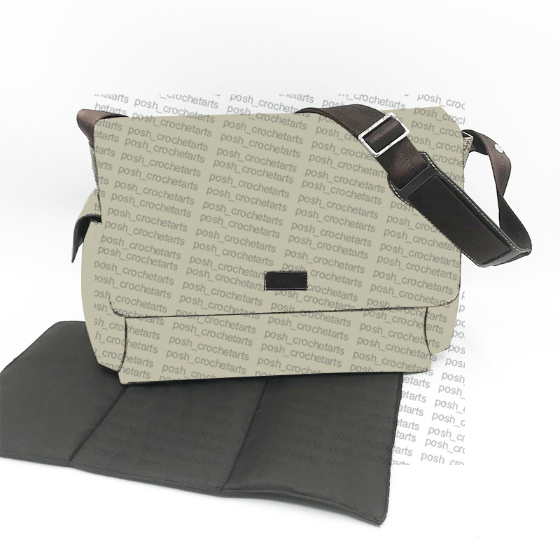 

Fashion Coated Canvas Diaper Bags Quality Genuine Leather Trim Baby Bag Large Volume nappy Changing Bolsa, Black pvc