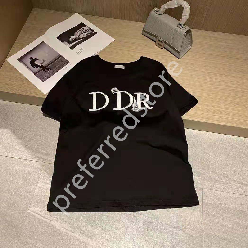 

2021 Top Quality Mens Designers T Shirts Tshirts Fashion Letter Printing Short Sleeve Lady Tees Luxurys Casual Dio Clothes womens clothing 21ss, White;black