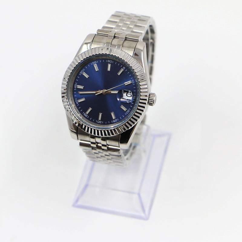Montres numériques pour femmes 41mm Acier inoxydable Auto-Intelligent Watch 2813 Quartz Mécanique Montre-Bracelet Lumineux Montre de Luxe