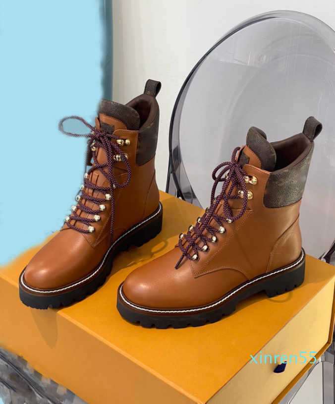 

2022 Luxury Designer Woman TERRITORY FLAT RANGER Leather Biker Boots Lady Desert High Top Martin Sneakers xs22, Don´t buy it