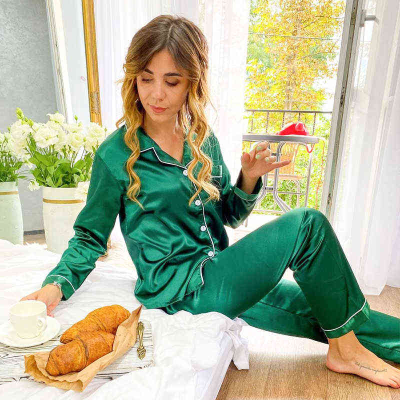 

2 Pieces Faux Silk Satin Pajamas Set Autumn Women Silky Skin Friendly Nightwear Simple Comfortable Home Long Sleeve Clothes 211109, Style2 pink