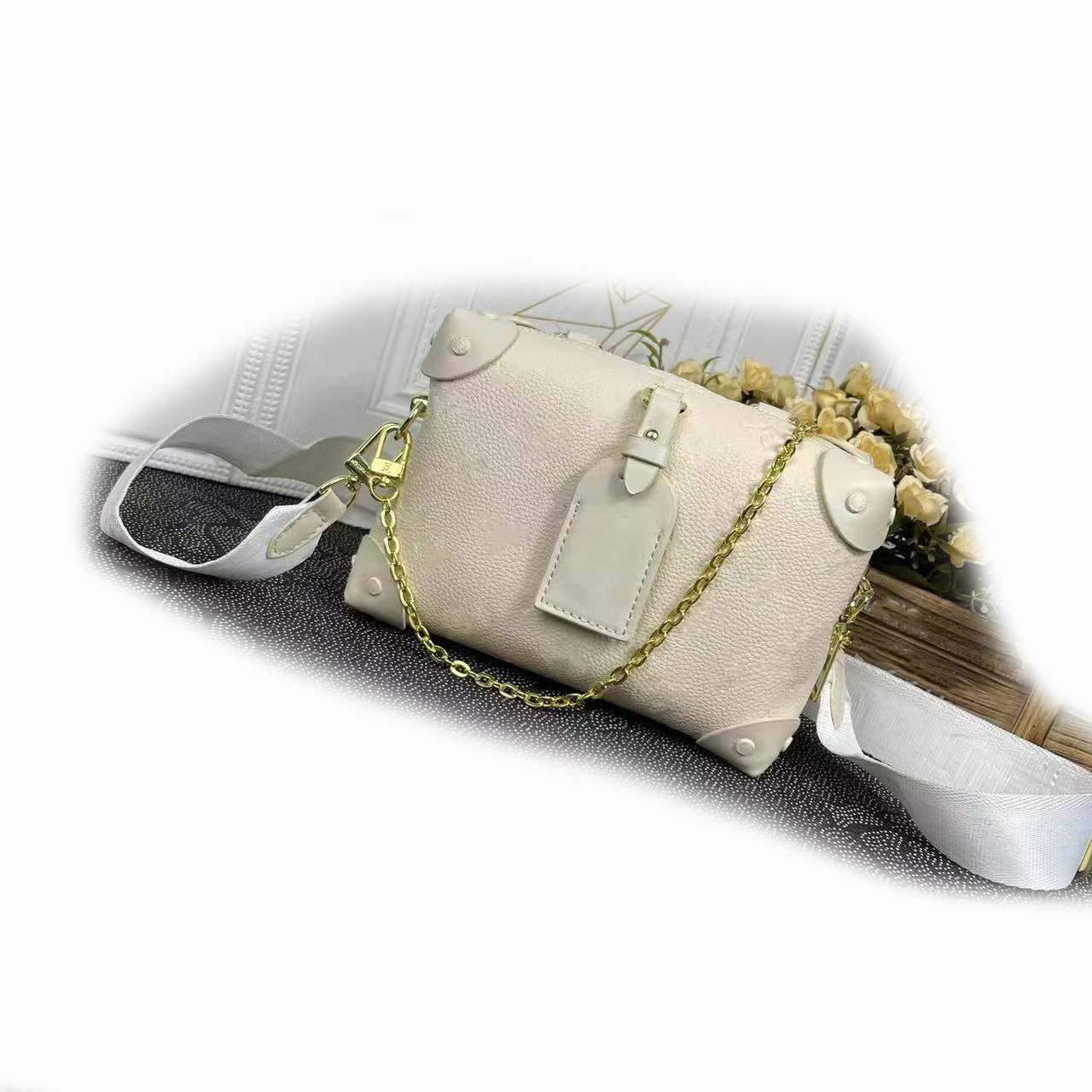 

High Quality Luxury Designer Bags Wallets Petite Malle Souple Tote Women Embossed Leather Totes Fashion Shoulder Bag Crossbody Bags Free Ship, Mono white #45393