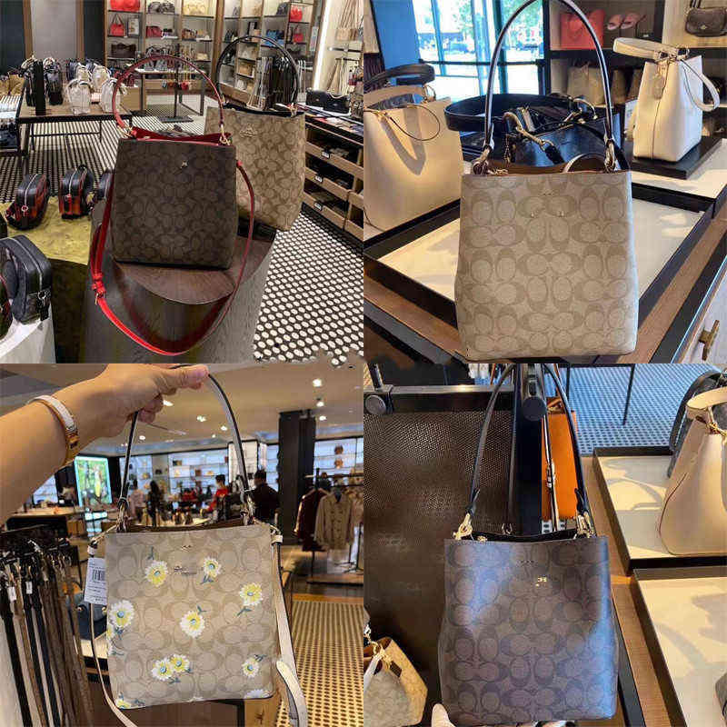 

Women's bag 2021 leather printed classic portable single shoulder diagonal bag double bule girl's heart Buet Bag