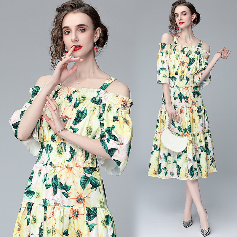 

Latest Runway Elegant Floral Dress 2021 Ladies Designer Half Sleeve Slash Neck Printed Office Holiday Prom Sexy Slim Pleated Dresses Summer, Black;gray