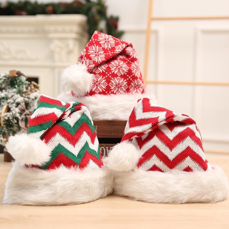 

Christmas Decorations 2021 Knitted Woolen Hat High-end Plush Striped Santa Claus Gift