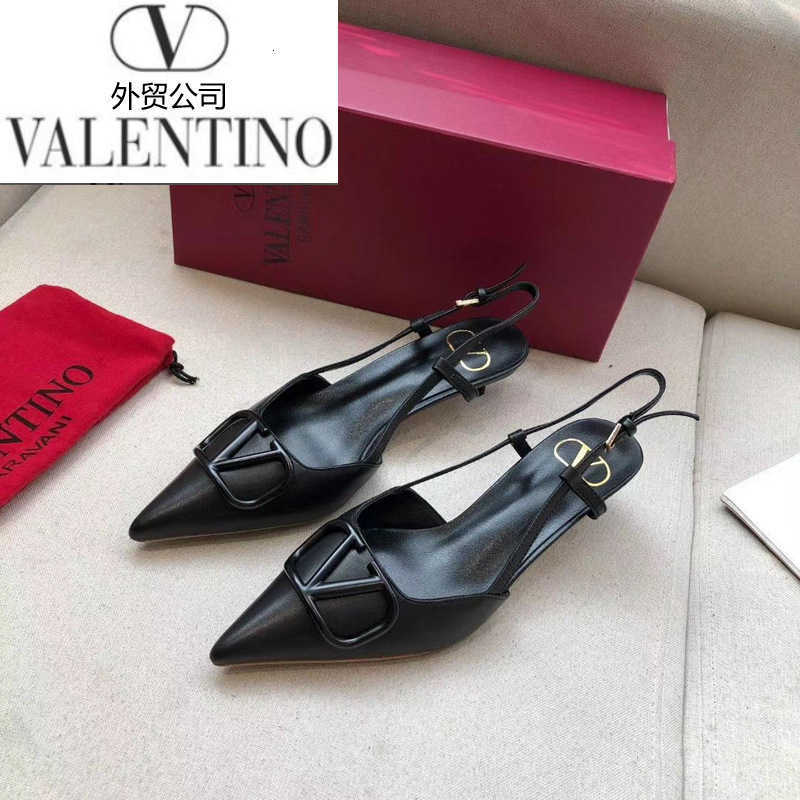 

pumps men designer luxury women high heels sandals loafers slippers mules slides ballerinas sneakers dress shoes v7iy, Black;white
