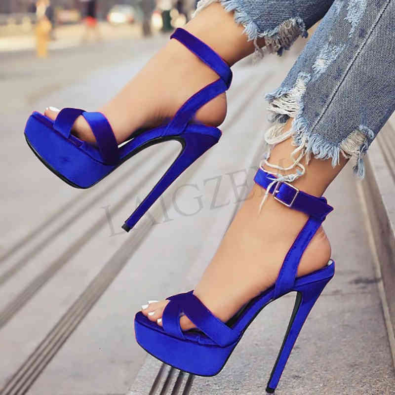 Sandales Laigzem femmes talons talons stiletto plate-forme de talon velours sandalia pompes chaussures d'été femmes femme laigzem taille 48 50 52