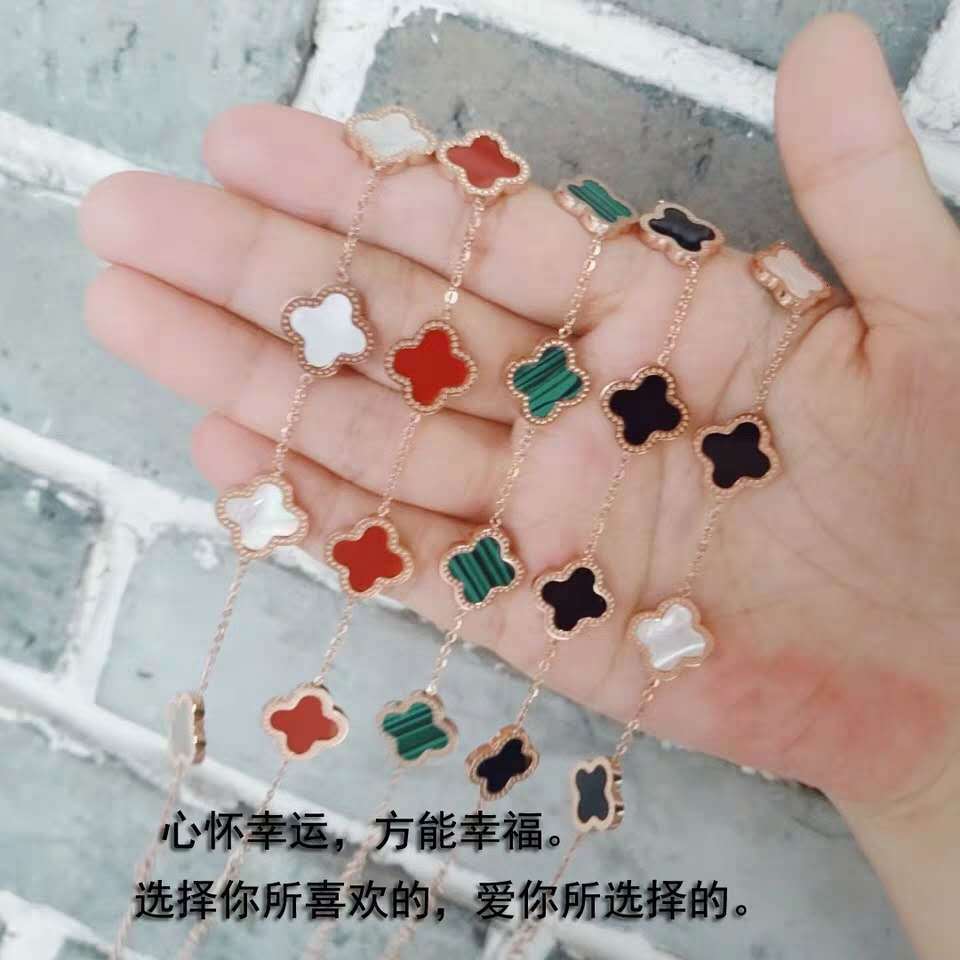 

Net Red Accsori Clover Rose Gold Bracelet Yiwu Commodity Stainls Steel Jewelry