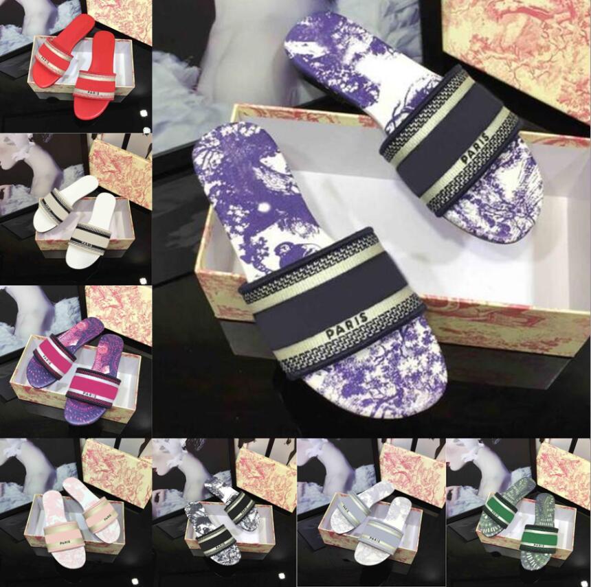 

2021 New Paris Womens Sandals Slippers Embroidery Designers Sandal Floral Brocade Flip Flops Striped Beach Flowers Luxury Slipper with b xqf, Colour1