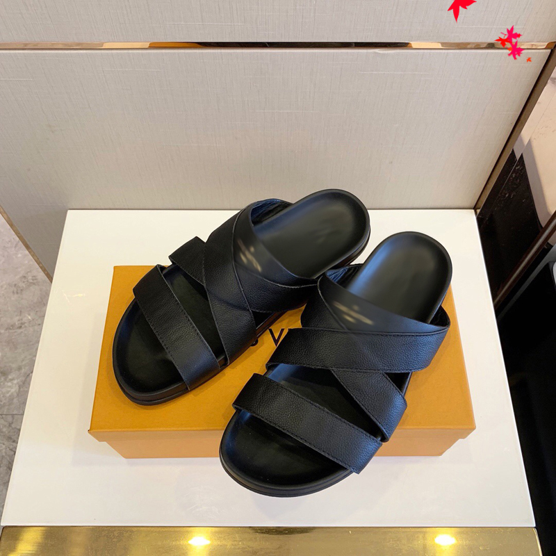 

2021 Slipper Designer Slide Summer sandals Fashion Men Beach Indoor Flat Flip Flops Leather luxurys Shoes mens Slippers with box Size 39-45 -H120, Black