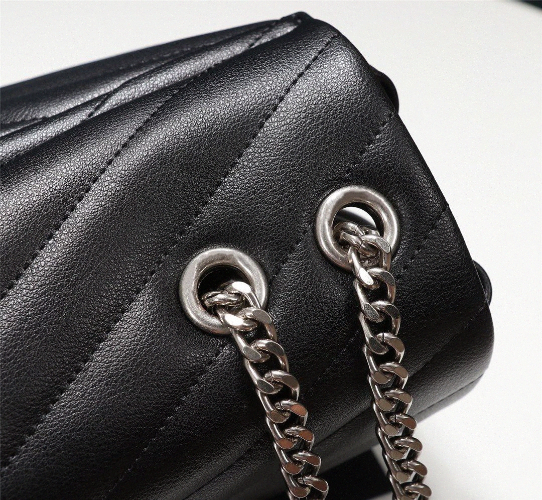 

Top quality!!! Designer LOULOU Shoulder Bag Matelasse Calfskin Y-Quilted Overstitching Leather And Grosgrain Lining Large-capacity Message h