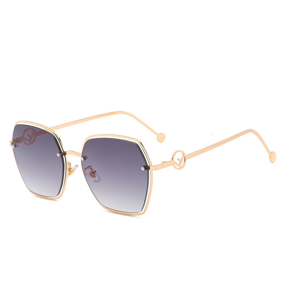 

2021 New style big frame fashion metal vintage ladi Sun Glass F letter trendy men sunglass, White;black