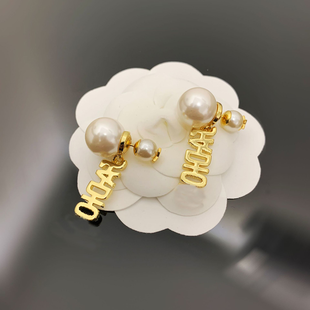 

Charm Pearl earrings with J letter diamonds for women party wedding lovers gift jewelry engagement Bride