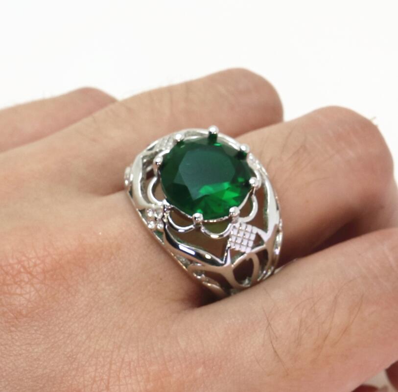 

Retro Ring Copper Plated S925 Silver Large Loose Diamond Zircon Hollow and Rolling Pattern Body Jewelry gem