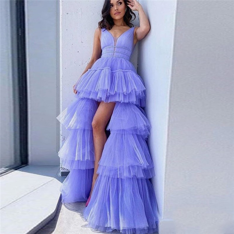 

Charming Celebrity Dress For Women 2022 New Tiered Tulle Formal Evening Gowns V-neck Open Back Beach Prom Party Dresses Vestido de festa longo Robe De Soiree, Gold