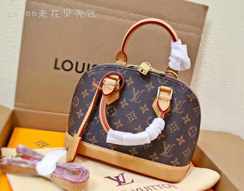 

13-bag LV LOUΙS VUΙTTON YSL High quality women's Single Shoulder Messenger Bag Handbag bright leather 002