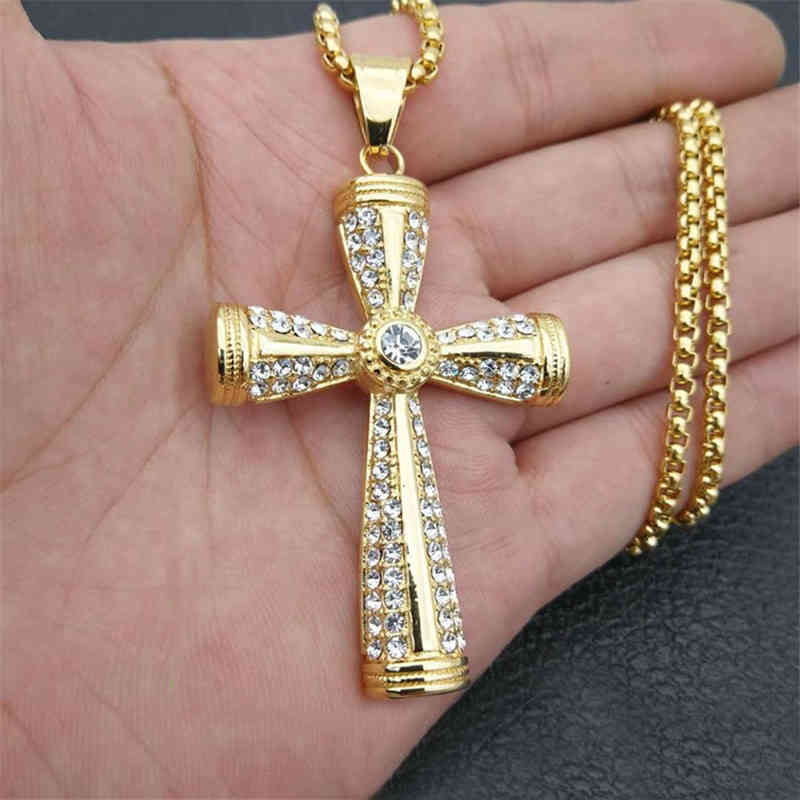 

Religious Iced Out Bling Cross Pendants Necklaces For Women Men Gold Color Male StainlSteel Christian Jewelry Dropshipping X0509