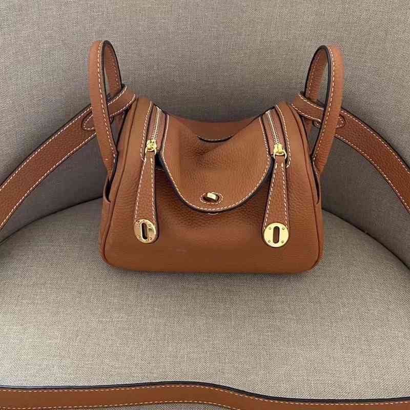 

Women Luxurys Designers Bags 2021 Goddess Mini Doctor Lindi leather lychee pattern head layer cow Designer Handbag Handbags Totes Crossbody Bag