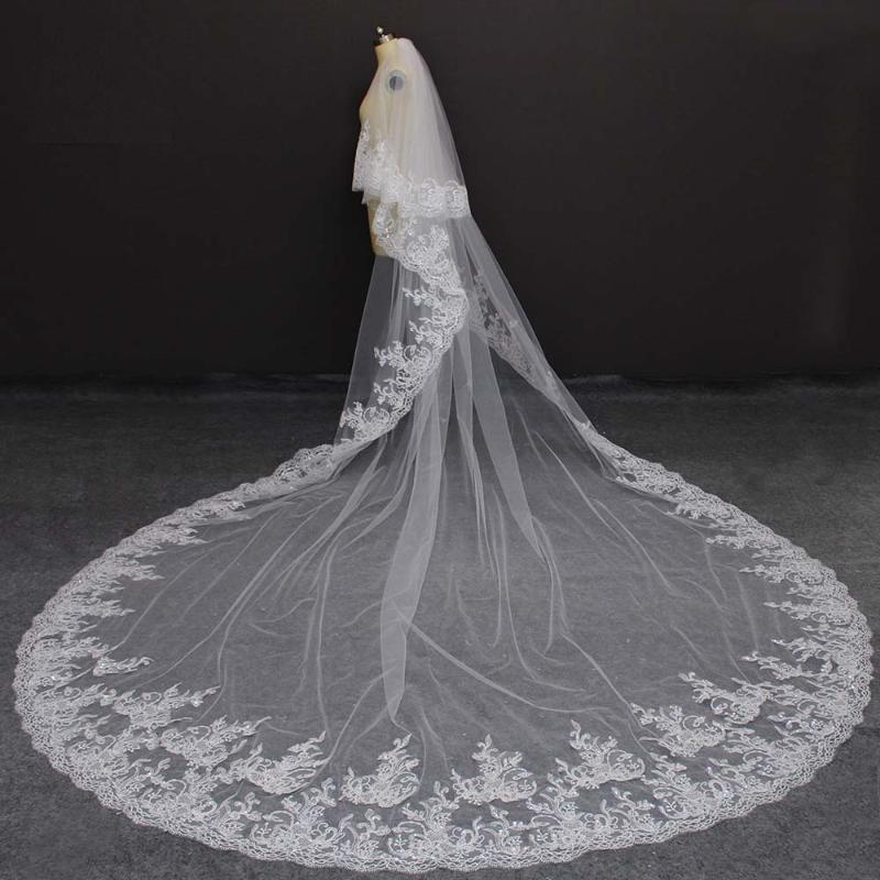 

Bridal Veils Luxury Sparkle Sequins Lace 4 Meters Wedding Veil High Quality 2 T Cover Face With Comb Voile Mariage 2021, White