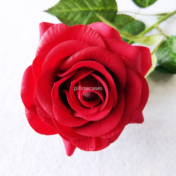 

Red Artificial Flower rose Faux Floral Greenery Wedding bouquet Home Office party decoration