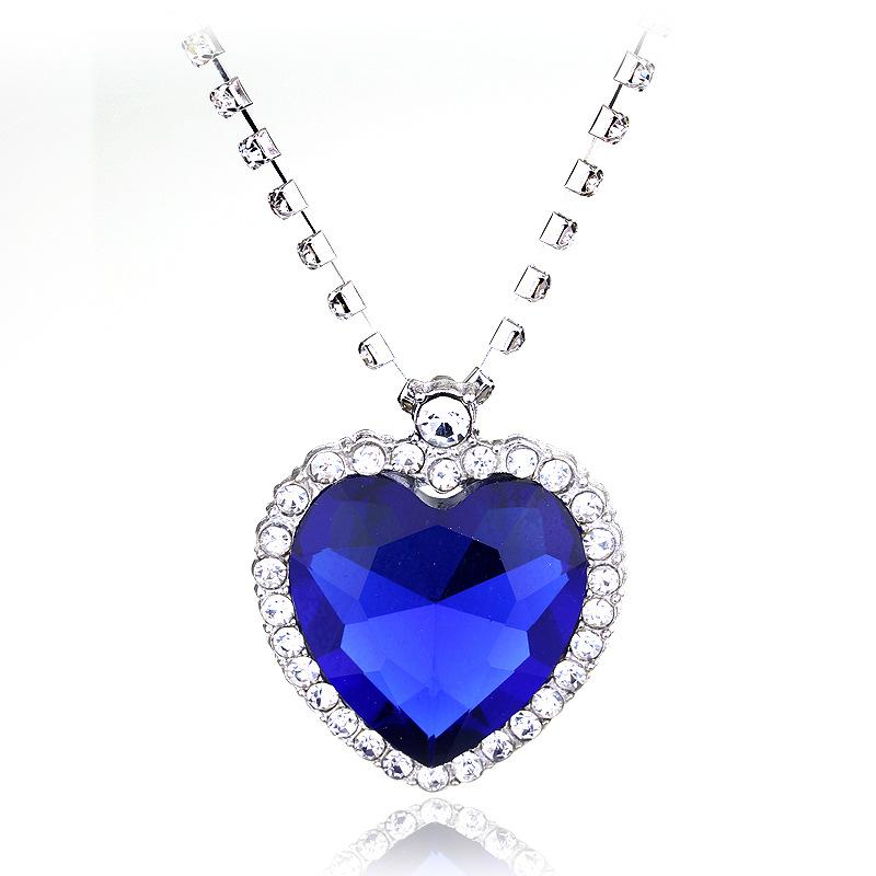 

Chains Titanic Heart Of The Sea Necklace Fashion Full Diamond Love Shaped Crystal Pendant Jewelry Wholesale Drop