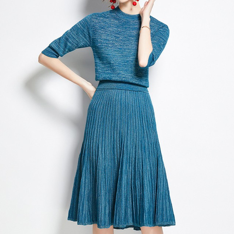 

Knit 2 Piece Set Style Autumn Winter Fashion V-neck Bat Sleeve Bright Silk Knitted Sweater High Waist Bodycon Skirt Suit 210525, Picture color