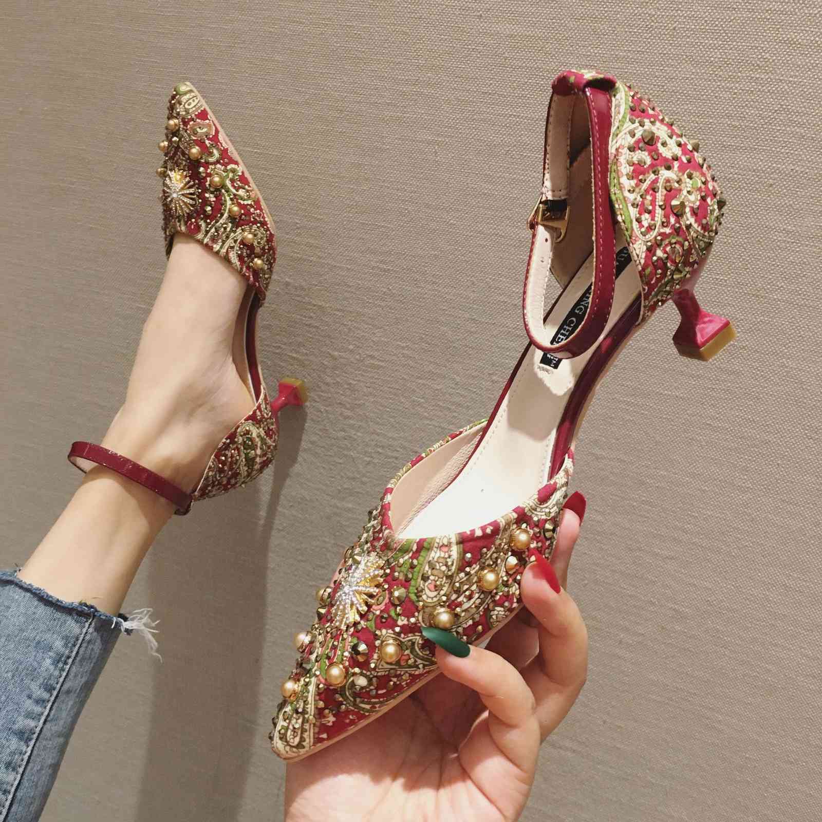 

flower Dress Shoes Diamond small high heels women's shoes side hollow thin heel shallow mouth pointed single metal rivet broken KZZF, 1# shoe box