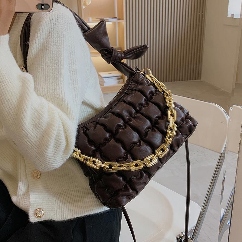 

Evening Bags Women Retro Folds Unit Price Package Niche Fashion Luxury Designer One-shoulder Small Square Bag Ladies Autumn And Winter