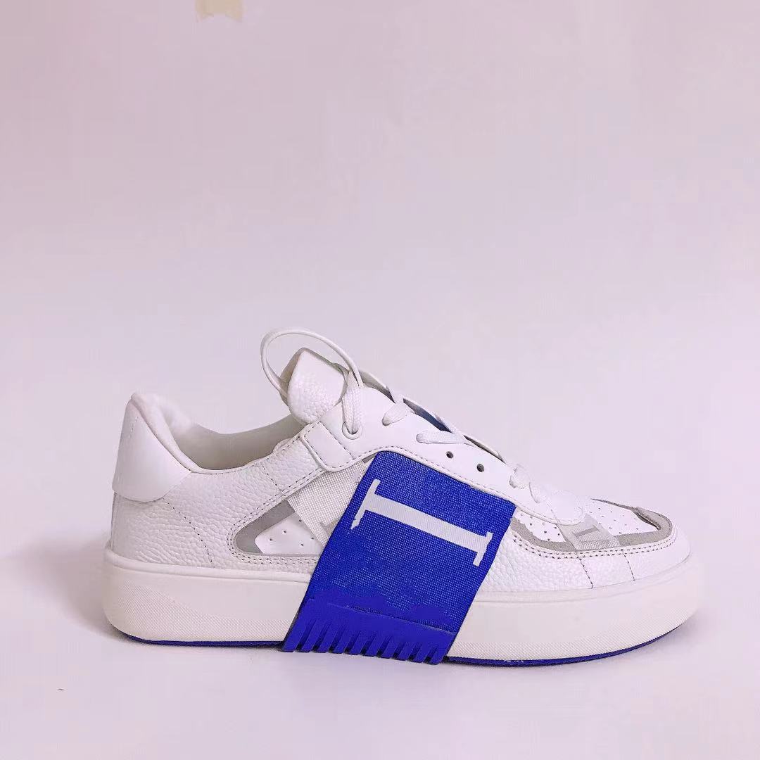 

2021 sport skate shoes Italy luxury designer basketball dunk lace up flat rivet white genuine leather fashion casual comfortable men women summer fall shoes.