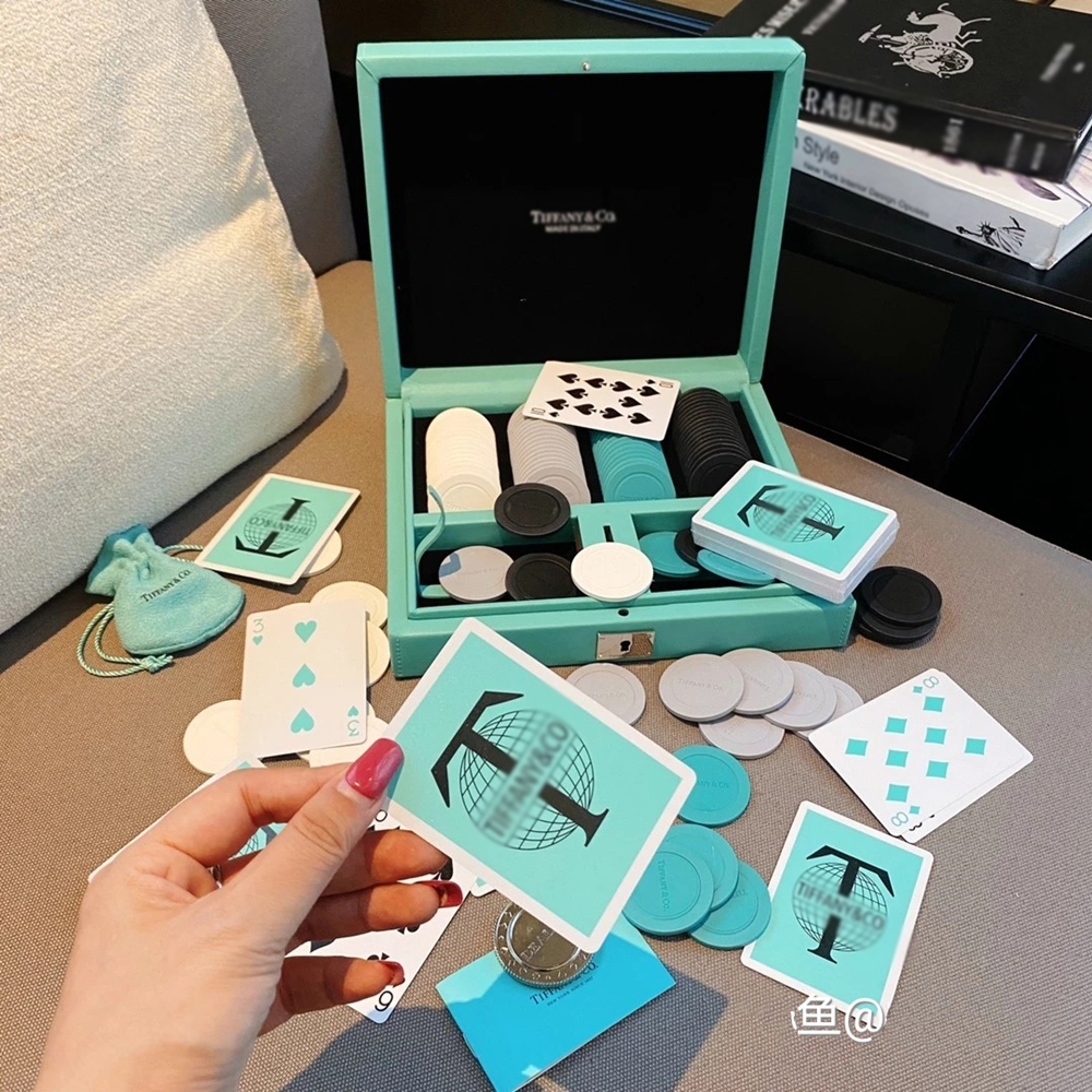 

Ti ff any & c o. x Travel Texas poker game group Ceramic Chips Gambing Full Package Bag Playing Cards Washable Robin Blue Boyfriend Gift