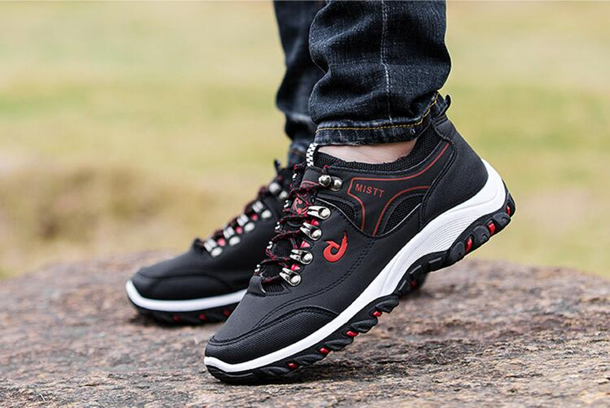

Fashion Stylish Men Casual Shoes Flat PU Leather men's Climbing Sneakers Shoe factory direct Trainers sport trainer top quality for spring summer autumn winter well, Black