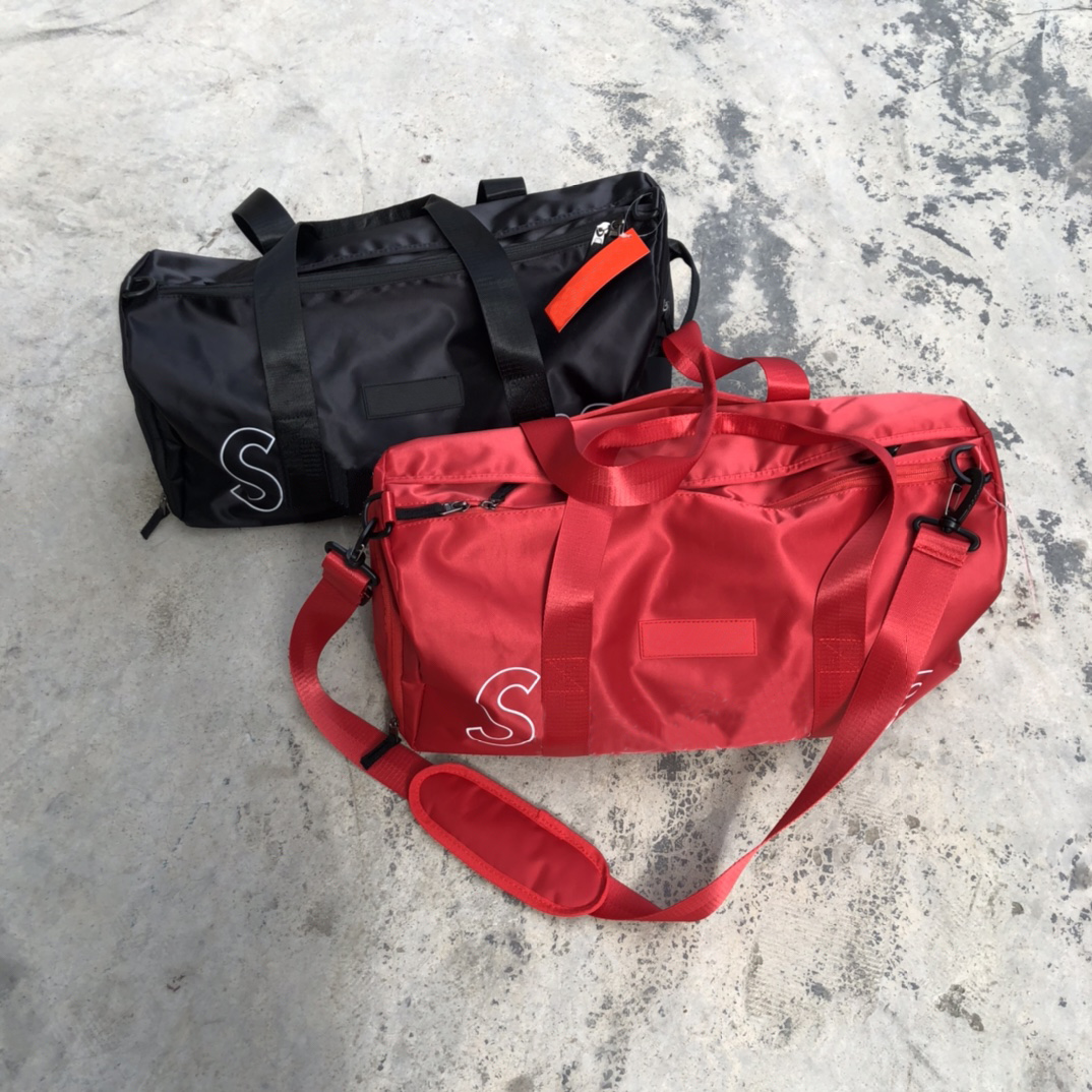 

Fashion duffel bags Handbag top quality women men fitness sports outdoor bag, Black