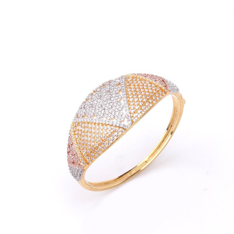 

Bangle Fashion Geometric Triangle Color Beautiful Three-color Bracelet Ring Set Women's European And American Style Atmospheric Jewelry