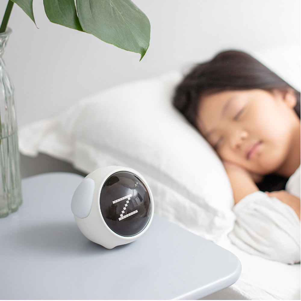 

2021 New Cute Expression Aarm Cock Mutifunctiona Bedside Voice Contro Night ight Snooze Chargeabe Chid Aarm Cock