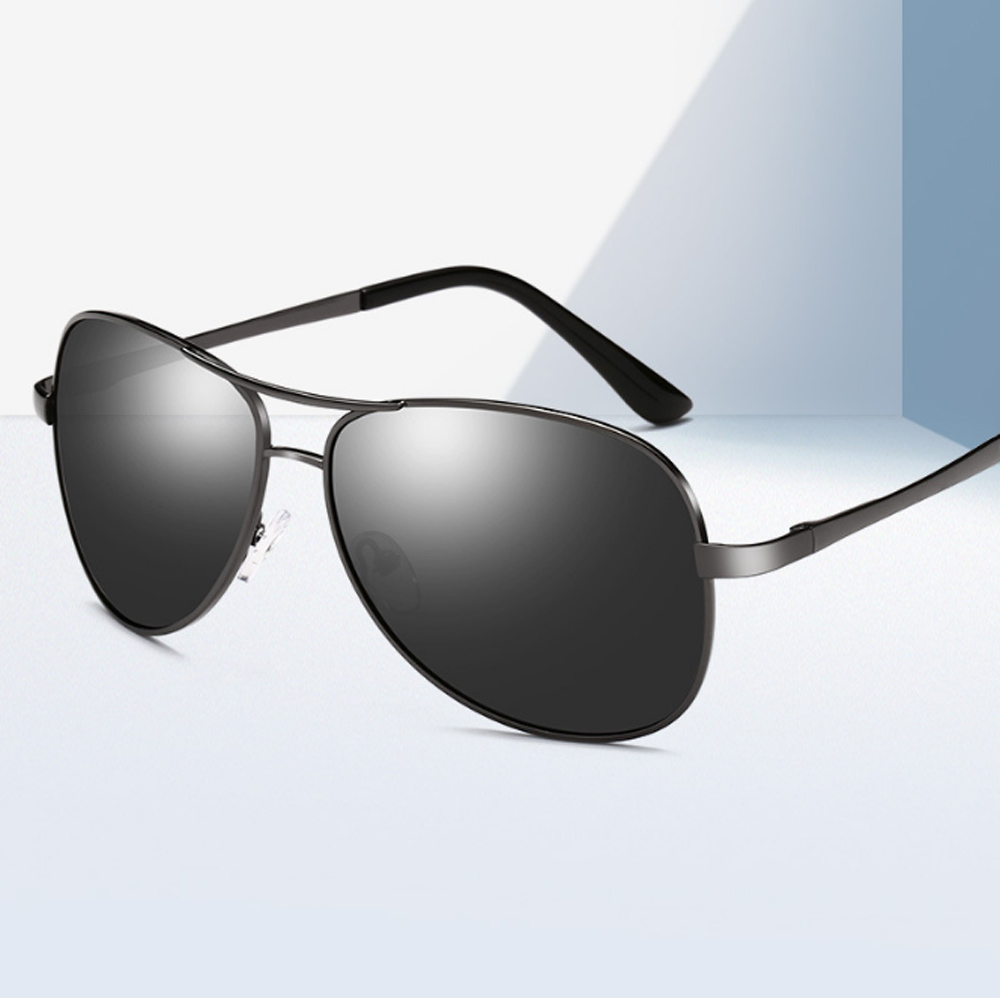 

Men's and Women's Fashion Sports Polarized Sunglasses, White;black