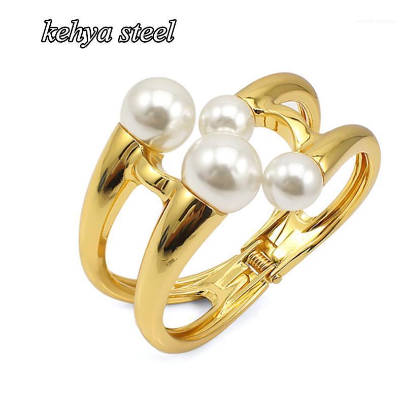 

Bangle Fashion Plating Gold Bracelet White Shellhard Pearl Diameter Irregular Geometric Hollow Jewelry Present For Women Men1