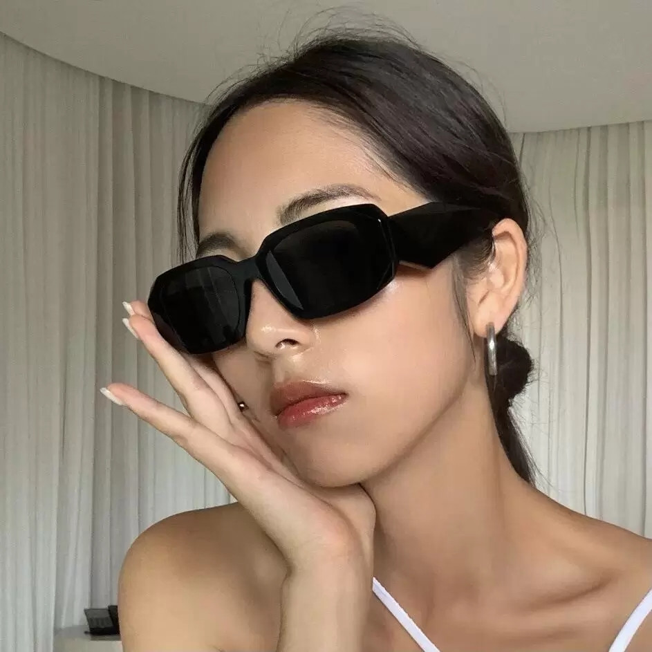 

Fashion Designer Sunglasses Goggle Beach Sun Glasses For Man Woman 7 Color Optional Good Quality