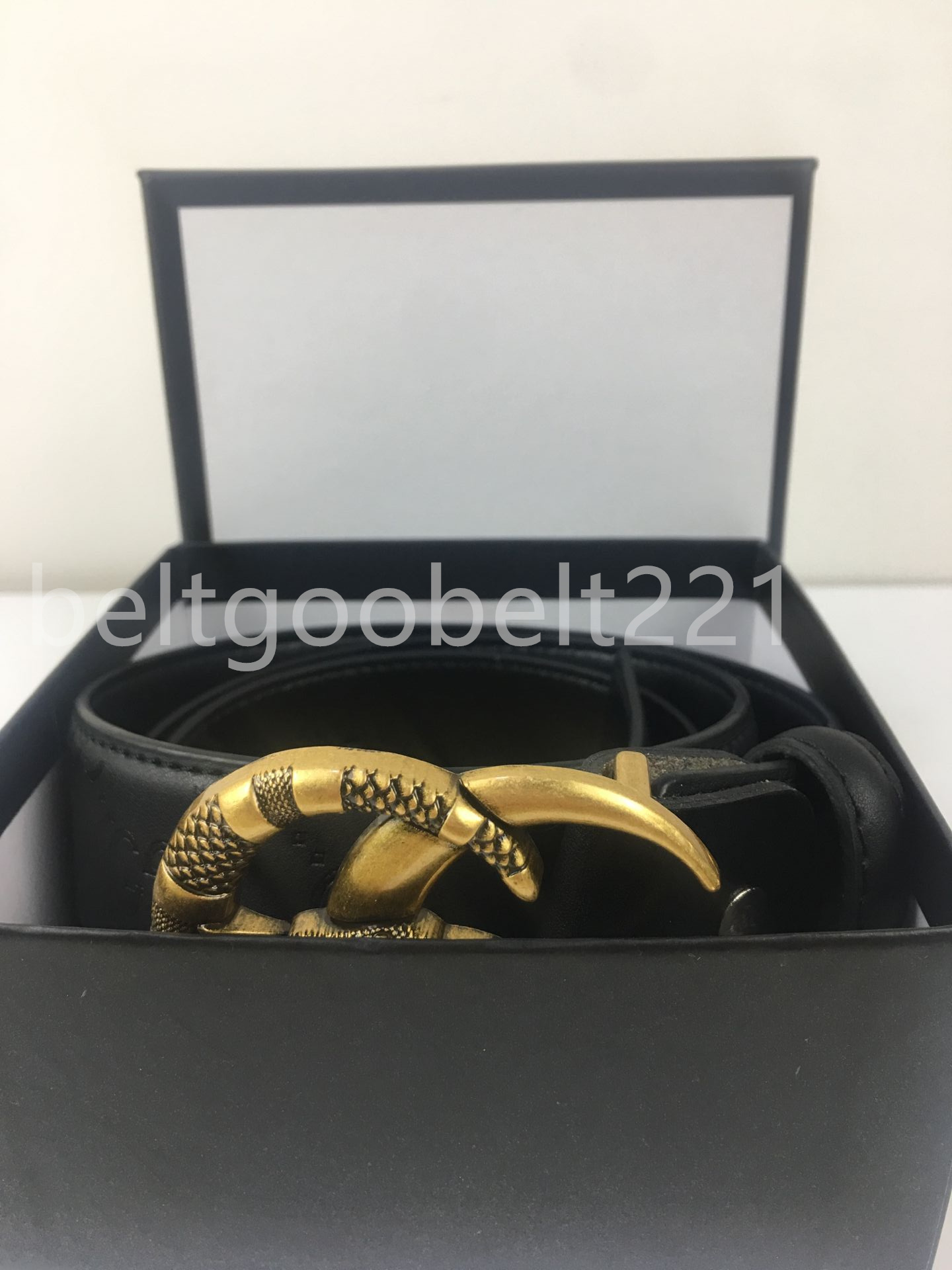 

2021 Big buckle genuine leather designer belts men women high quality honey bee belts With gift box, Black;brown