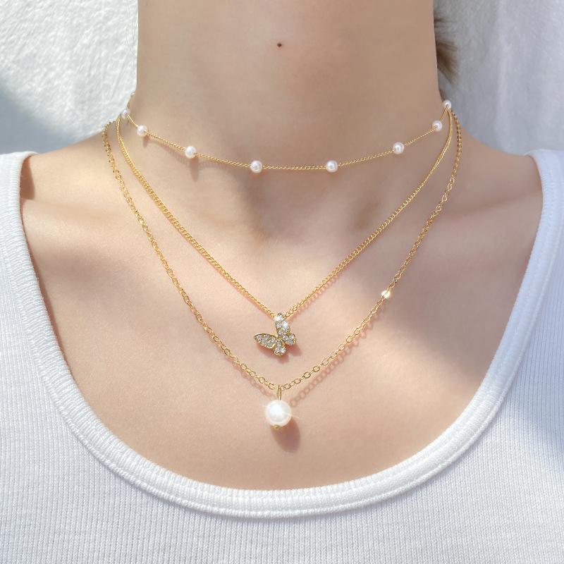 

Pendant Necklaces Trendy Multilayered Butterfly Pearl Necklace For Women Fashion Sun Star Gold Choker 2021 Trend Jewelry Gift, Silver