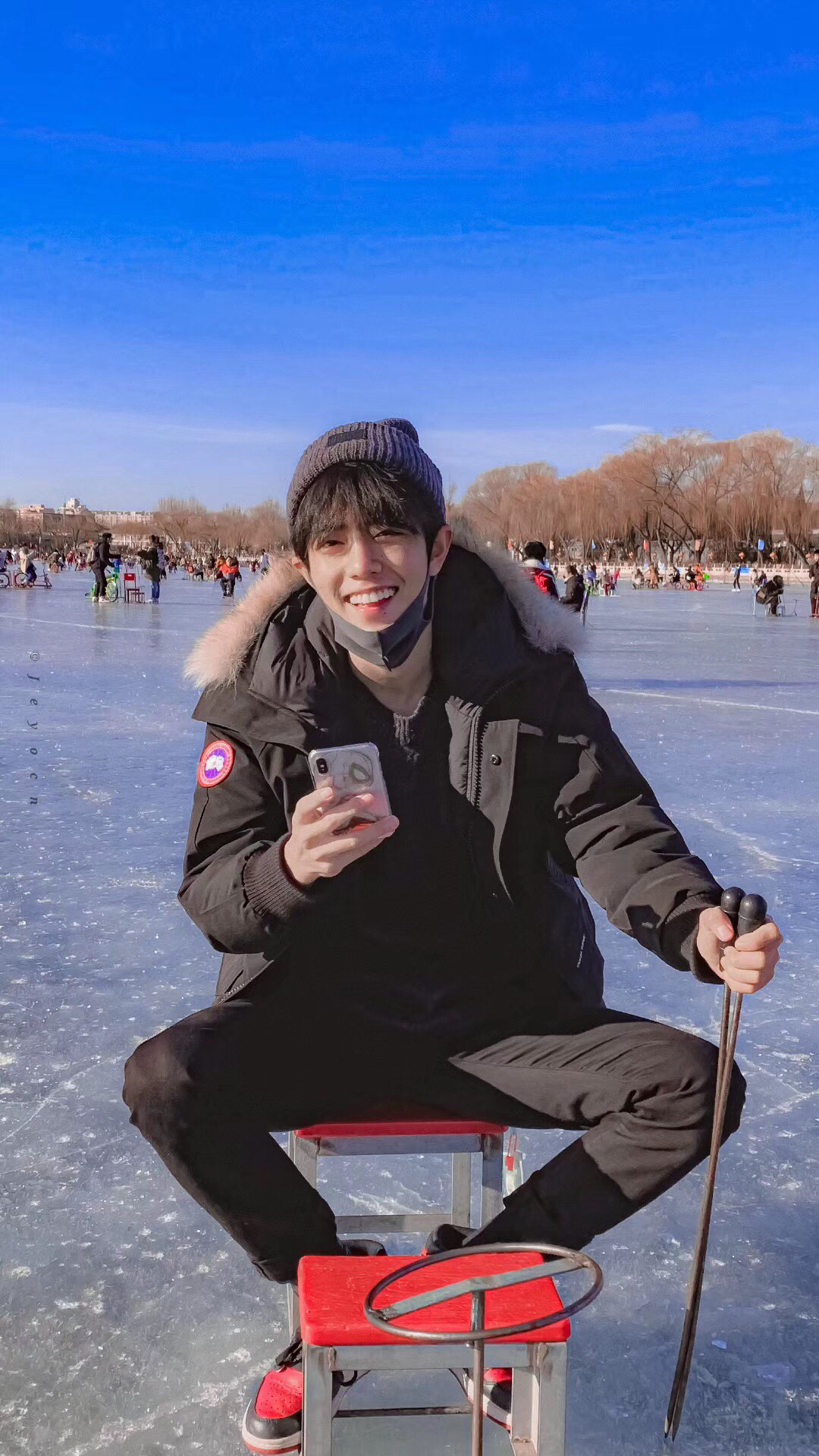 

Top Quality Mens Winter Jacket Fourrure Down Parka Homme Chaquetas Outerwear Big Fur Hooded Manteau Men Women Coat Doudoune, Black