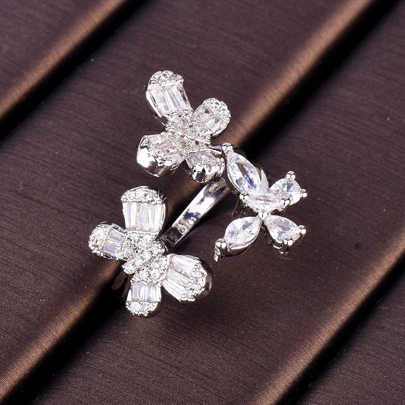 

Cluster Rings KOFSAC Chic 925 Sterling Silver Ring For Women Party Jewelry Open Size Zircon Butterfly Fashion Girl Anniversary Gifts
