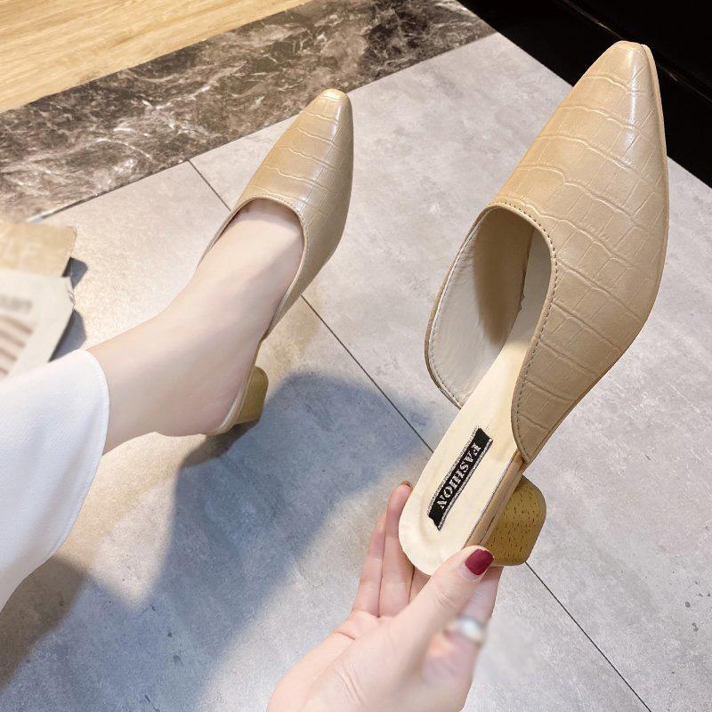 

Dress Shoes 41 42 Plus Size Women's Block Heels, Fashionable Textured Pointed Mules, Korean Style Mid-heeled Half, Beige