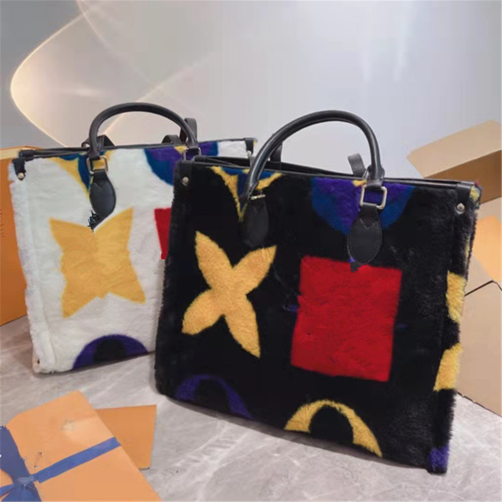 

Luxury Women Furry Shopping Bags Winter Fur Handbags Lady furry Floral Totes Medium Size Large Capacity Warm Travel Bag Flowers Top, Options