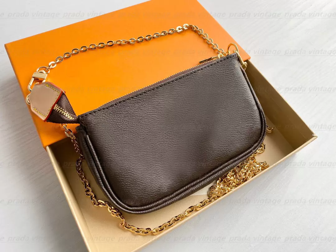 

Top quality MINI POCHETTE ACCESSORIES camera Shoulder Bag Women's men tote crossbody Bags Luxury Designer mylon fashion shopping wallet Cases card pockets handbag, Mon0gram