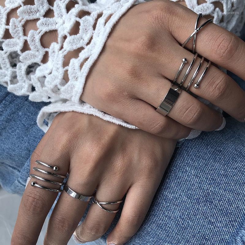 

Cluster Rings Korea Fashion Minimalist Ring Set For Women Trendy Gold Silver Color Metal Geometric Round Knuckle Finger Jewelry 2022, Golden;silver
