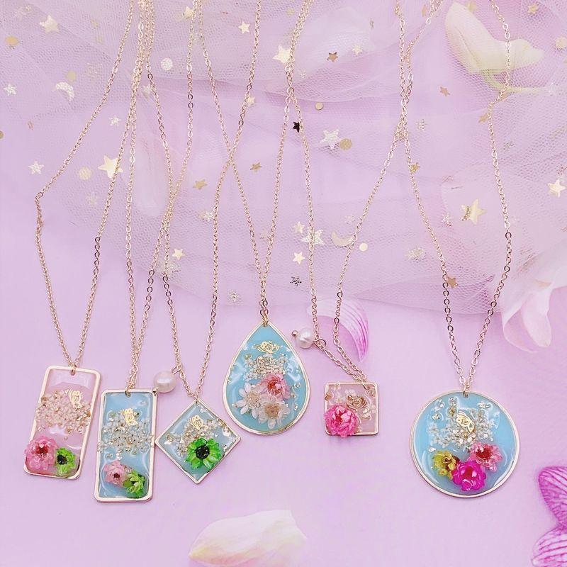 

pendant necklaces minar sweet multi designs real dye flowers necklace for women square water drop round geometric resin choker, Silver