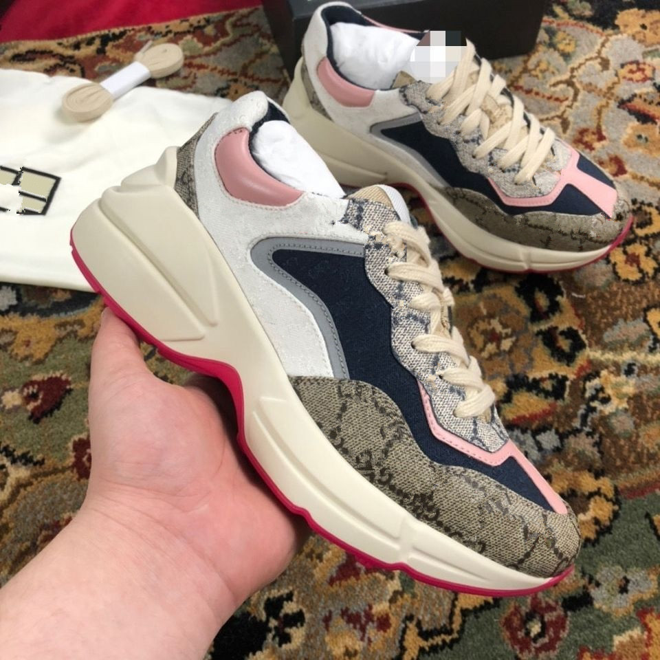 

2023 Designer shoes Rhyton Sneakers Beige Men Trainers Vintage Luxury 0 Ladies size 35-45