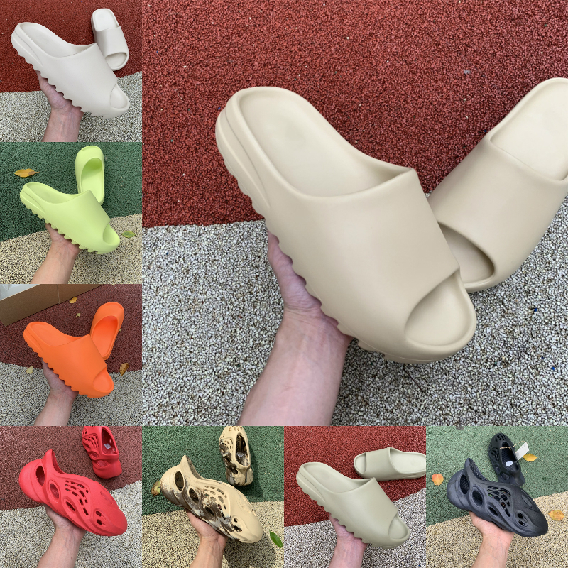 

Kanyes Slides Wests Slippers Desert Sand Summer Brown Flat Mens Women Beach Resin Sandal Graffiti Bone Rubber MXT Moon Gray Foam RNNR Minera, Black